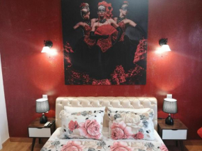 Acropolis Luxe Retreat Apartment